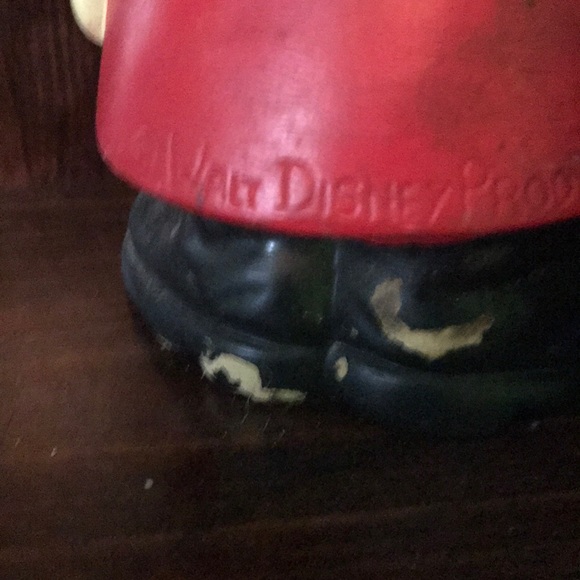 Disney - Picture 3 of 3